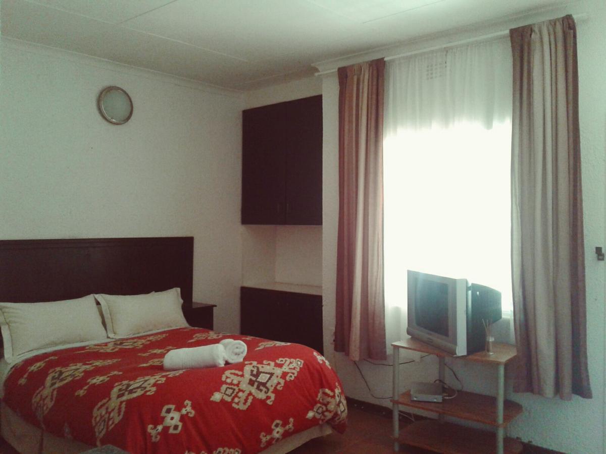 Road View Lodge Francistown Eksteriør billede
