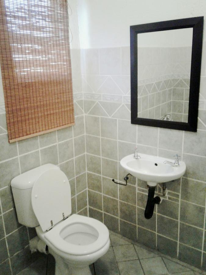 Road View Lodge Francistown Eksteriør billede